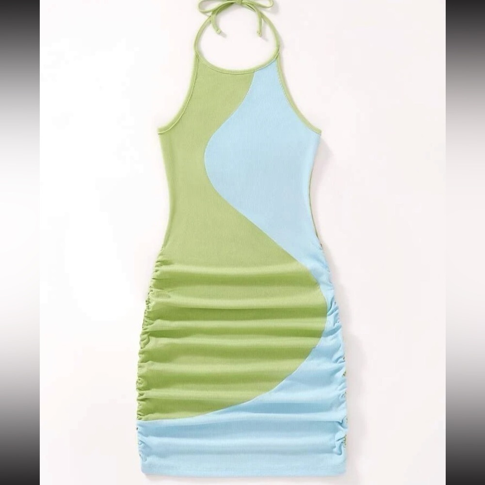 Halter Neck Ruched Ribbed Knit Dress - Picture 2 of 12